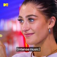 Angelica Doria's Instagram, Twitter & Facebook