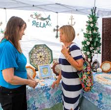 Fine Arts and Crafts Festival benefits the Plymouth Public Library