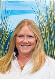 CREATING COMMUNITY THROUGH ART