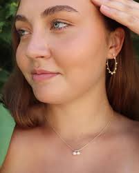 Style for simplicity, Style for everyday, Style with Glee Jewelry.  Featuring a variety of dainty pieces, this Feature Friday we wanted to show  you how subtle jewelry can go a long way.