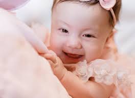 CDN Digital على X: "WELCOME TO THE CHRISTIAN WORLD, PEANUT! 😍 LOOK:  Actress Jessy Mendiola and her husband, Luis Manzano, are all smiles as  they pose for a photo with their daughter,