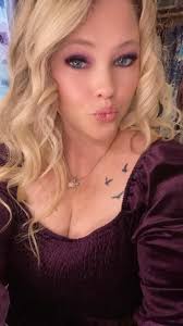 Hello, I am new to the area. I have teenagers (girl 17, girl 15, twins  boy/girl 13). We are looking for friends. We love being outside, swimming,  fishing, hiking, riding bikes, BIG