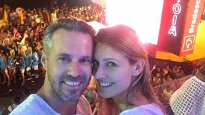 Tiago monteiro deixou o cargo na sequência de notícias sobre a sua ligação a um movimento tiago monteiro anunciou que ia deixar a estrutura e renunciou ao conselho nacional do partido. Diana Pereira E Piloto Tiago Monteiro Separados Apos 11 Anos De Casamento