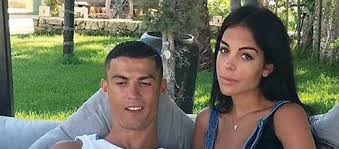 Jetzt hat der weltfußballer bestätigt, dass seine freundin georgina rodriguez schwanger ist. Cristiano Ronaldo Nebst Freundin Auf Mallorca Mallorca Zeitung