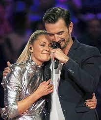 Helene fischer singt eine lobeshymne auf ihren neuen freund. Helene Fischer Neuer Freund Thomas Seitel Unsere Gefuhle Haben Uns Uberrollt Leute Bild De