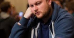 Über 900 Spieler nach Tag 1B der EPT Wien