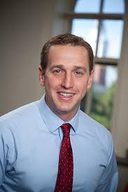 Leading Together: Teachers and Administrators Improving Student Outcomes :  Eckert, Jonathan Marc: Amazon.de: Books