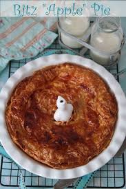 The Mad Mock Apple Pie Made From Ritz Crackers Yes Really Ritz Cracker Recipes Apple Pie Recipes Delicious Pies
