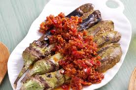 Potong tipis oncom lalu bakar sampai kering. Sensasi Pedas Menggiurkan Dari Resep Terung Bakar Sambal Rawit Sajian Sedap