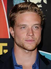 Jonny Weston Pictures Photos Images Jonny Weston Chasing Mavericks Celebs