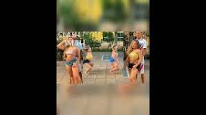 Смотрите видео meninas dancando ok ru онлайн. Tainara Dancando Naodesistodevoce30