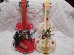 2 Vintage Christmas Violins Rare Pieces 14 25 Tall X 5 50 Wide Almost Lifesize They Are Decorated With Retro Crafts Miniature Christmas Christmas Ornaments