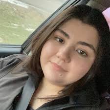 What are beginner-friendly hiking trails near Idaho Falls with man-made  trails?