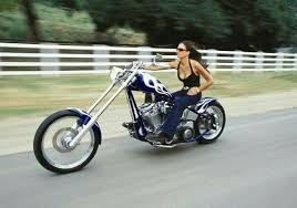Pin By Dan Nolan On Bike Motorcycle Women Motorcycle Motorcycle Girl