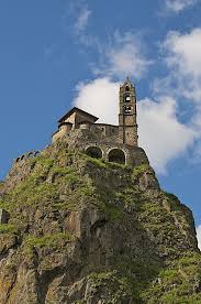 Monestary In Le Puy En Velay France Paysage Auvergne Auvergne Le Puy En Velay
