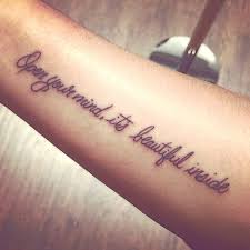 Đáng chú ý, trong số các nghi phạm bị bắt giữ có lý chừ (dân tộc mông, 33 tuổi, ở thôn na lốc 1, xã bản lầu) giữ chức thôn đội trưởng từ năm 2016. Think About Somethings Nhá»¯ng Máº«u Hinh XÄƒm á»Ÿ Canh Tay Ä'Æ¡n Giáº£n Va Cá»±c Báº¯t Máº¯t