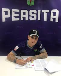 Resmi Hamka Hamzah Ke Persita Tangerang Info Tangerang