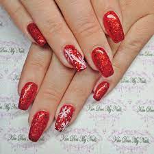 Little Red Sled With Snowflake Coffin Nails Kimdoesmynails Red Christmas Nails Red Acrylic Nails Christmas Nails