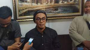 Oleh ust evie effendi tag: Kabar Mengejutkan Dari Ustaz Evie Effendi Gugat Cerai Sang Istri Pengacara Sudah Selesai Tribun Jabar
