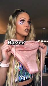 Festival Glitter Outfits