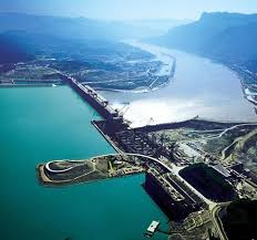 The Three Gorges Dam Is A Hydroelectric Dam That Spans The Yangtze River By The Town Of Sandouping Located In The Yiling D Represa Usina Hidreletrica Barragem