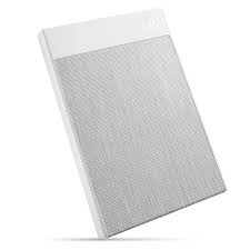 I bought many seagate backup plus drives and have had some problems over the years similar to yours. Seagate Drei Neue Ssds Und Drei Mobile Storage Losungen Computerbase