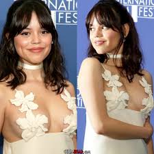 Jenna Ortega Deep Cleavage Outtake And Naughty Snow White Cosplay -  GhanaHookup.com | Watch Sex Leak Videos