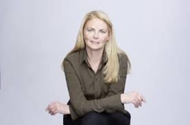 Sanna mirella marin (finnish pronunciation: Sanna Marin She Works