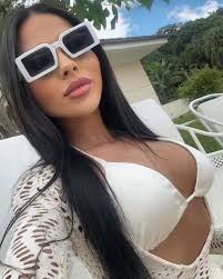 Ser, sobretudo, o melhor de si ! 🫶🏻😎 #oculosdesol #praia #guaruja  #jardimacapulco #fds #selfie