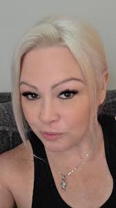 ❄️ Icy platinum. #platinumhair #longhair