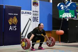 Laurel hubbard ist bei den spielen in tokio früh gescheitert. Laurel Hubbard New Zealand Olympic Team