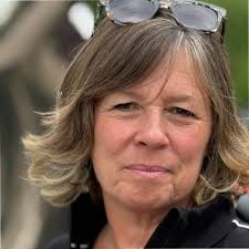 I am officially out of office today as I start my maternity leave ✨