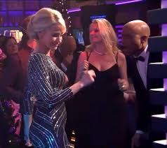 She attended the elzendaal college and studied communication sciences, with her bachelor's degree at tilburg university and master's degree at the university of amsterdam. Dionne Stax Fans Fotos Facebook
