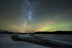 Meteors Left Behind By Halley S Comet To Streak Across Bay Area Skies Stargazing Sky Photos Meteor Shower