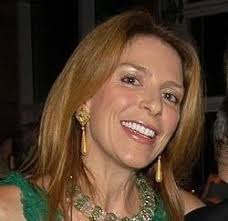 Julie Reyes Taubman (1967-2018)