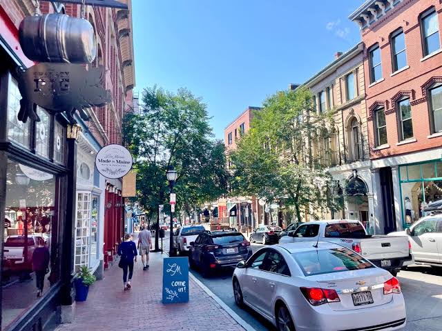 Top Things to Do in Portland, Maine: Eat, Shop, Explore – Polyphagic Abby
