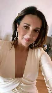 Te mencionó. Me gustaste como 100 veces y ni siquiera tienes el valor de  presionar un corazon ❤️🥹