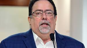 Dennis Marquez's Instagram, Twitter & Facebook