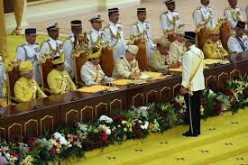 The yang dipertuan agong literally he who was made lord jawi is the monarch and head of state of malaysia the office was established i. Sultan Muhammad V Lafaz Sumpah Jawatan Yang Di Pertuan Agong Semasa Mstar