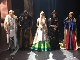 La Légende Du Roi Arthur Auprès D Un Autre La Legende Du Roi Arthur Comedie Musicale Nouveau Clip Aupres D Un Autre Roi Arthur Comedie Musicale Comedie