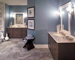 Inspiring brown drips on bathroom walls on this favorite site. I Like This Tile With The Blue Walls Brown Bathroom Decor Blue Bathroom Decor Blue Bathroom Paint