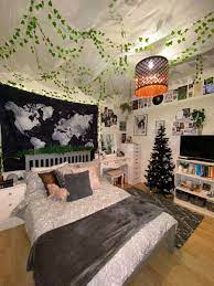 Vines On Bedroom Ceiling Room Inspiration Bedroom Redecorate Bedroom Dreamy Room