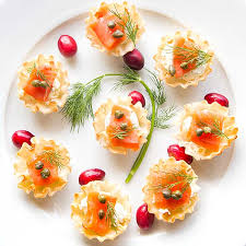 A Big Green Party And Salmon Phyllo Cups Art Of Natural Living Recipe In 2020 Phyllo Cups Phyllo Smoked Salmon Appetizer