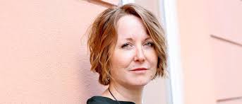 Lina Schwenks Roman „Blinde Geister“: Unsere geliebten Bunker sind wieder  nötig