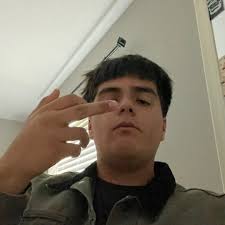 Stream Edgar Flores music