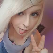 Vlad Ellis (@ellisvlad)