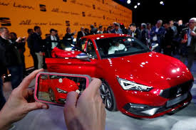 The main american luxury car brands started to change their design into more european style and create a more appealing car for european consumers. Europe And The U S Share A Lot Except When It Comes To Cars The New York Times
