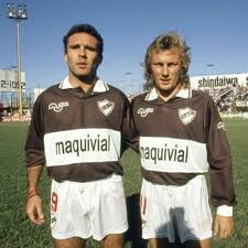 Jul 13, 2021 · dalma maradona, hija de diego armando maradona, se refirió al avance de la investigación judicial por la muerte de su. Marcelo Espina Claudio Sponton Platense Argentina Espinillas Futbol