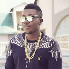 Greg Grégoire Tongnoma Song- Naba 💪💪💪 Bonjour la famille joli vendredi à  tous que DIEU répond à nos prières. 🙏🙏🙏 Les Stars de la Musique  Burkinabé ♥♥♥