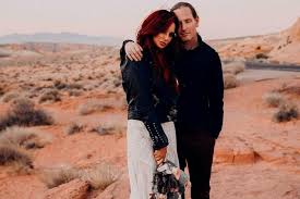As i put the salsa back in the fridge i shut the door. Corey Taylor S Wife Reacts To Claims That She S Using Her Husband To Promote Her Career Metal Addicts